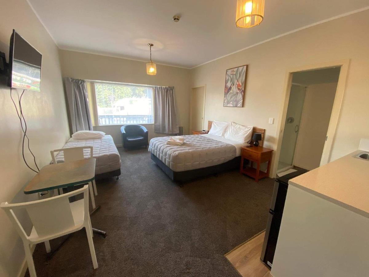 Airport Westney Lodge Auckland Exterior photo
